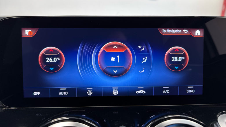 Mercedes-Benz GLB 200 AMG Line Premium 5dr 7G-Tronic Petrol Estate